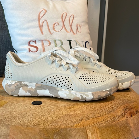 Croc Tennis Shoes Womens Camo Croc Sneakers Crocs Literide Pacer